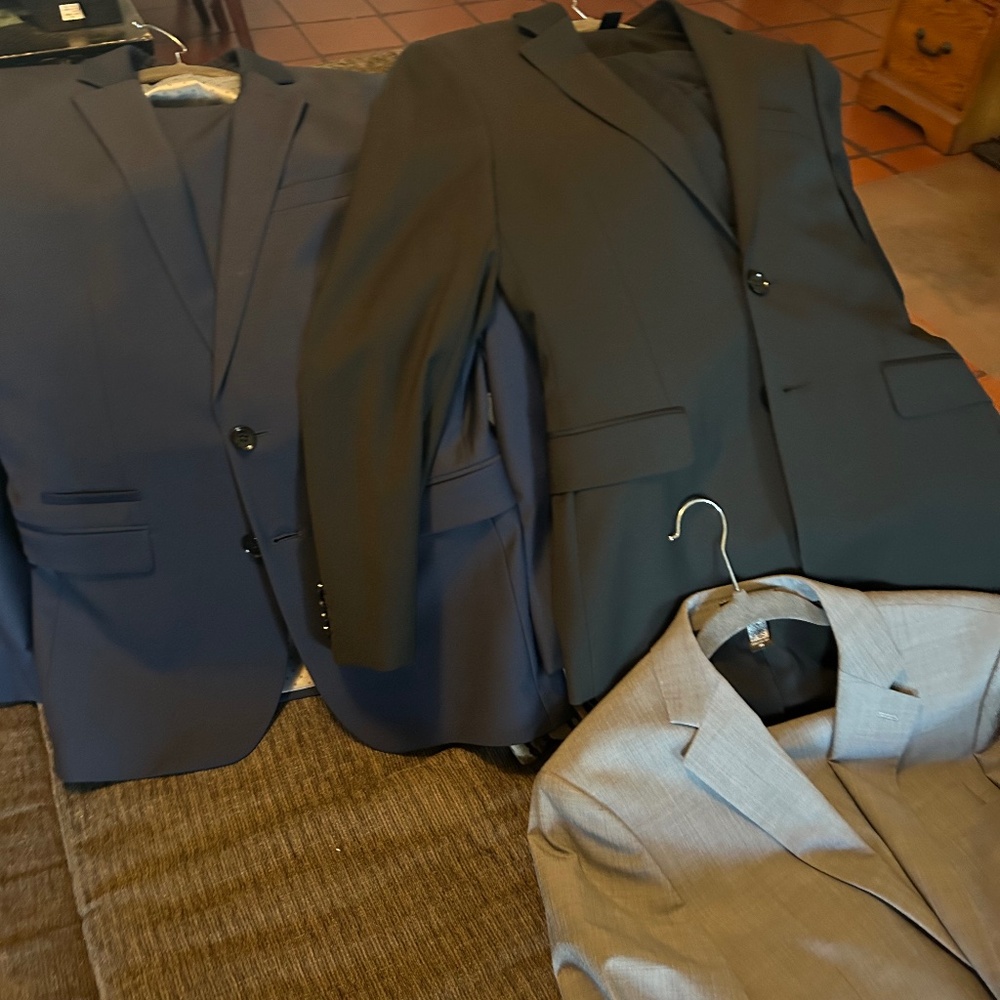 Express Suits
